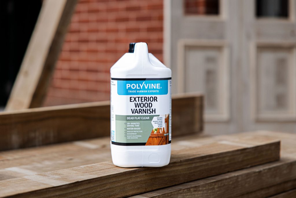 Exterior Wood Varnish