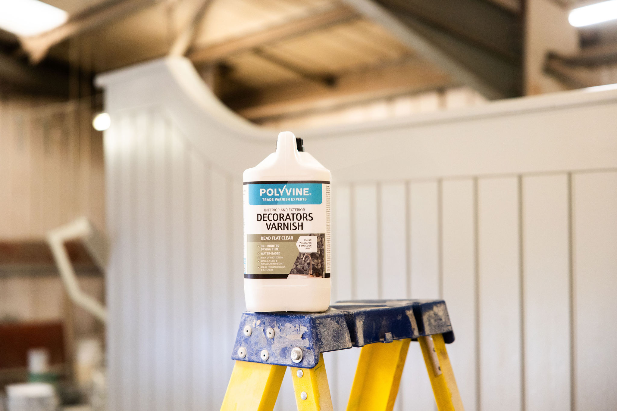 Decorators Varnish for Spring